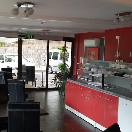 Le Relais De Monti بيت ريفي مينتون