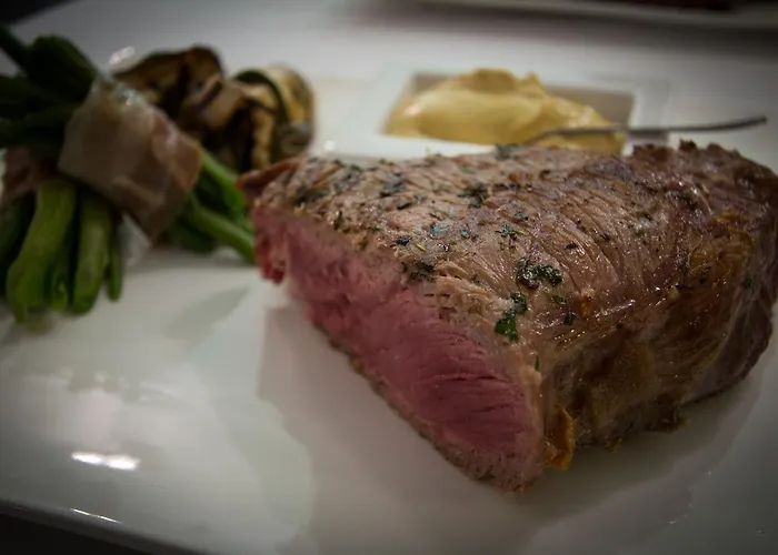 Le Relais De Monti Zajazd Mentona